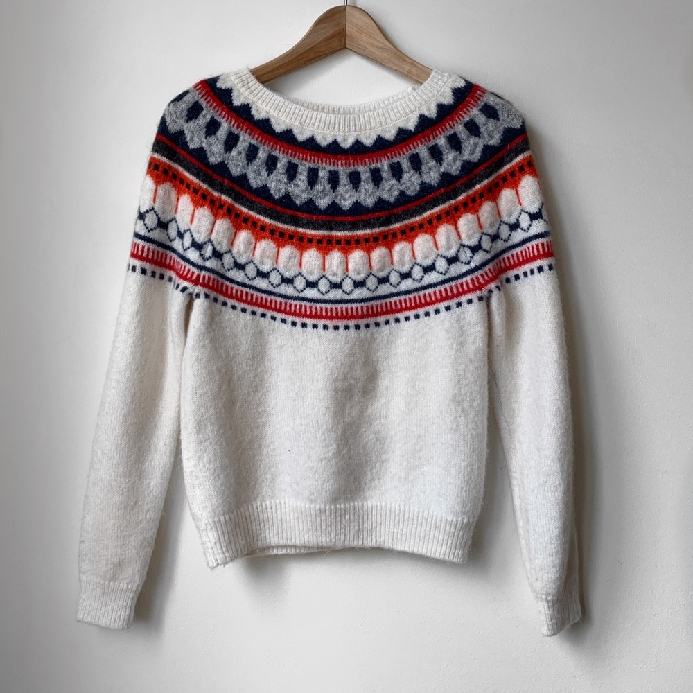 Pullover Sweater